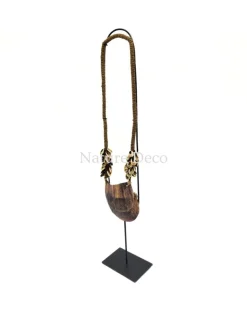Schelpenketting op voet #2
