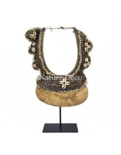 Schelpenketting op voet #13